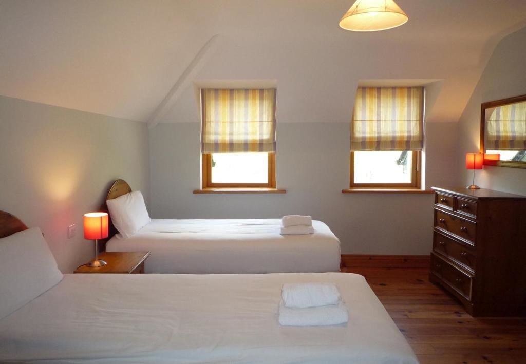Дома для отпуска Dingle Courtyard Cottages 2 Bed (Sleeps 4) Дингл-24